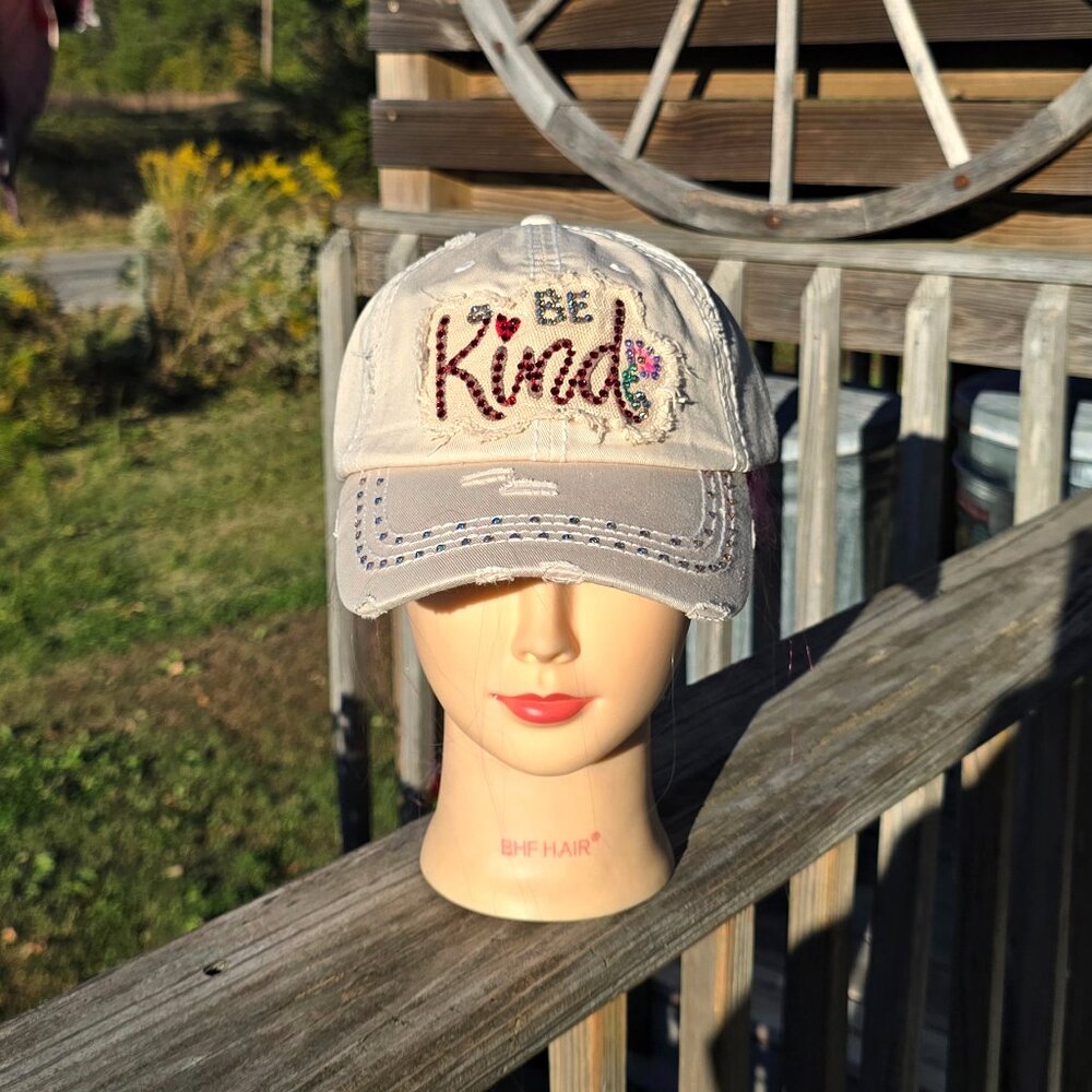 Ladies Cream Be Kind BLING Hat New No Tags